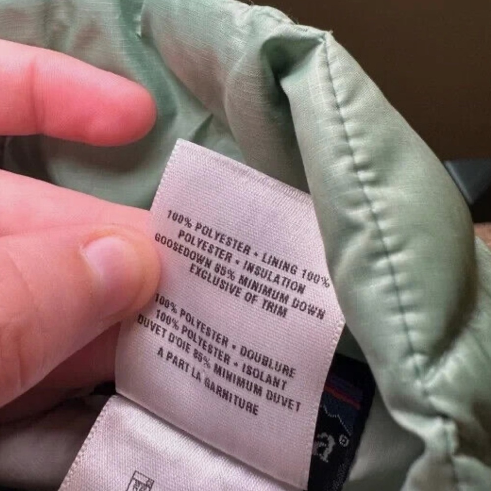 Patagonia Women’s vest - Picture 7 of 10